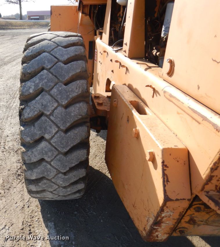 image for item IM9832 1987 Case W20C  wheel loader
