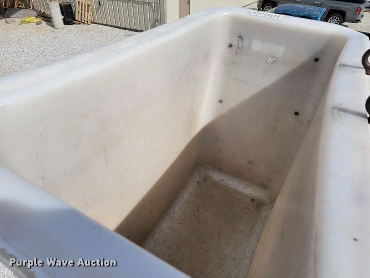 image for item JE9906 1997 Ford F800  bucket truck