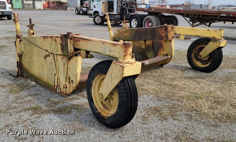 image for item JE9930 9' W scraper