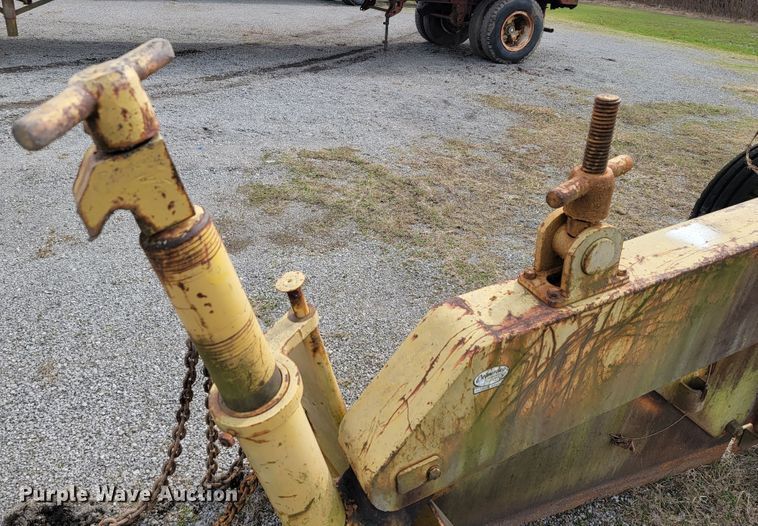 image for item JE9930 9' W scraper