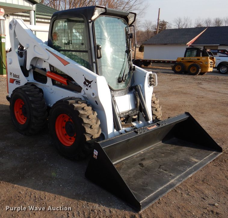 image for item JK9540 2013 Bobcat S750  skid steer loader