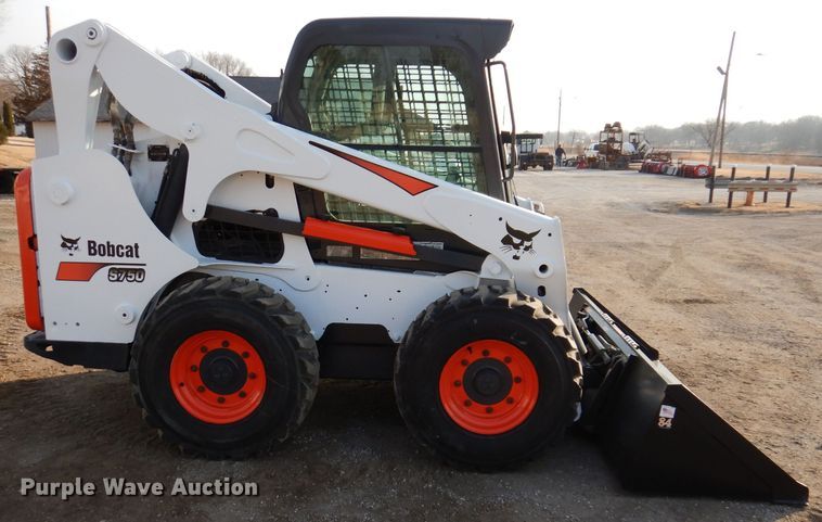 image for item JK9540 2013 Bobcat S750  skid steer loader