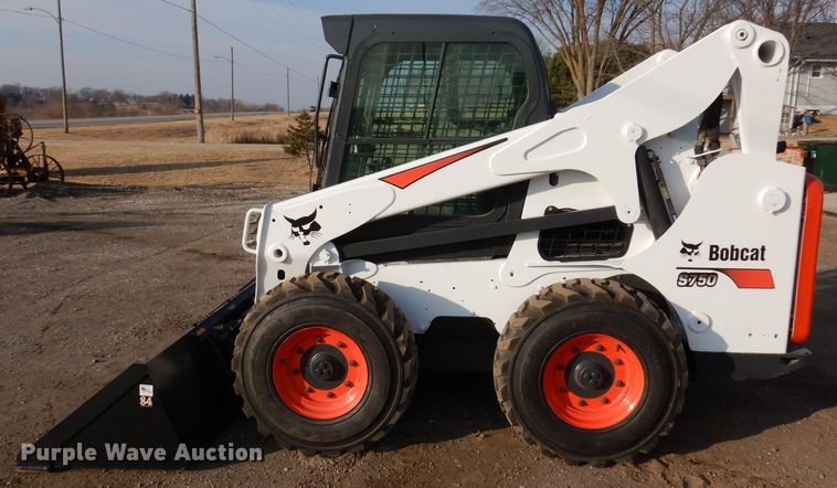 image for item JK9540 2013 Bobcat S750  skid steer loader
