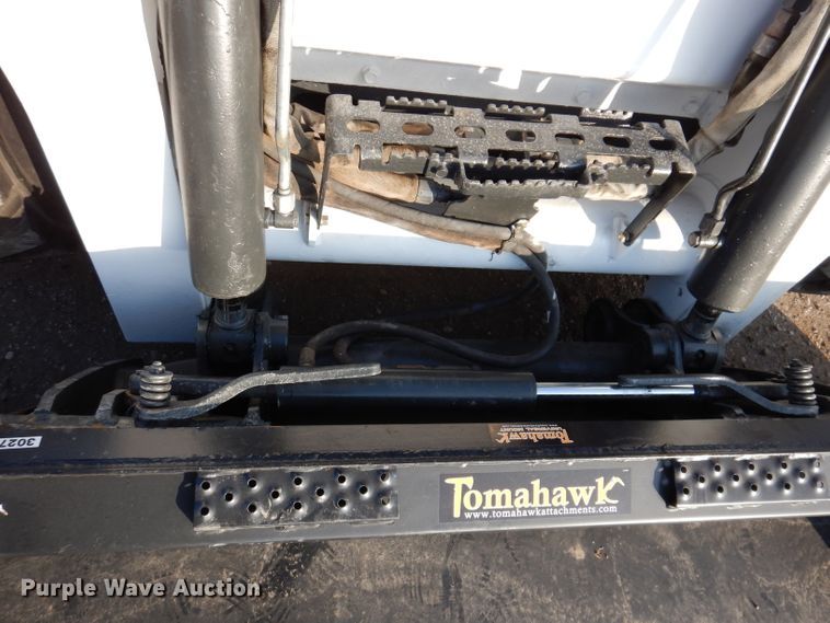 image for item JK9540 2013 Bobcat S750  skid steer loader