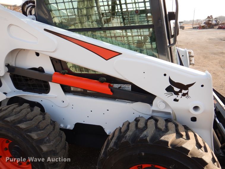 image for item JK9540 2013 Bobcat S750  skid steer loader