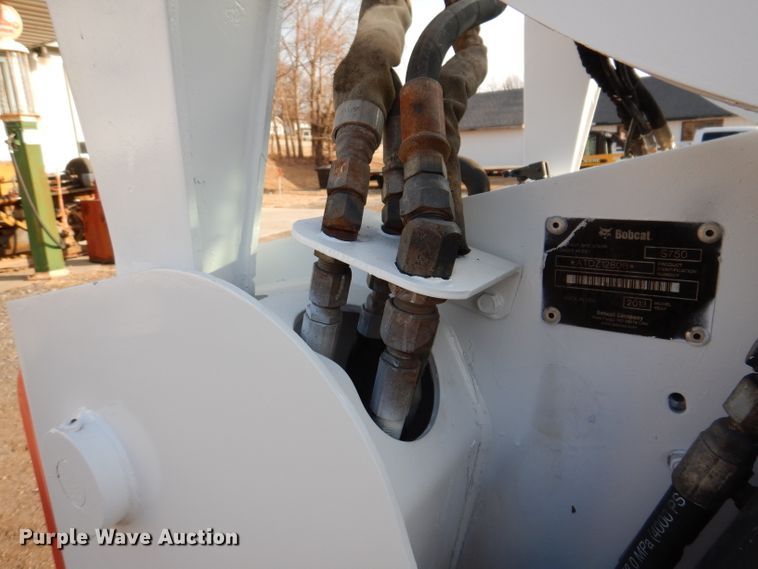 image for item JK9540 2013 Bobcat S750  skid steer loader