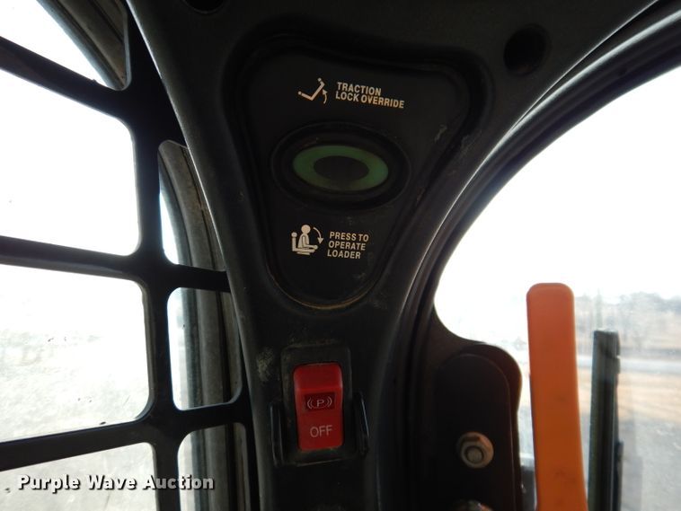 image for item JK9540 2013 Bobcat S750  skid steer loader