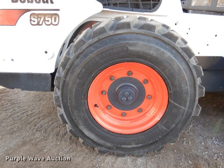 image for item JK9540 2013 Bobcat S750  skid steer loader