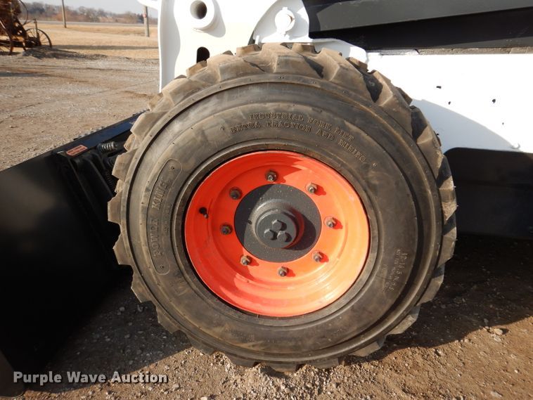 image for item JK9540 2013 Bobcat S750  skid steer loader