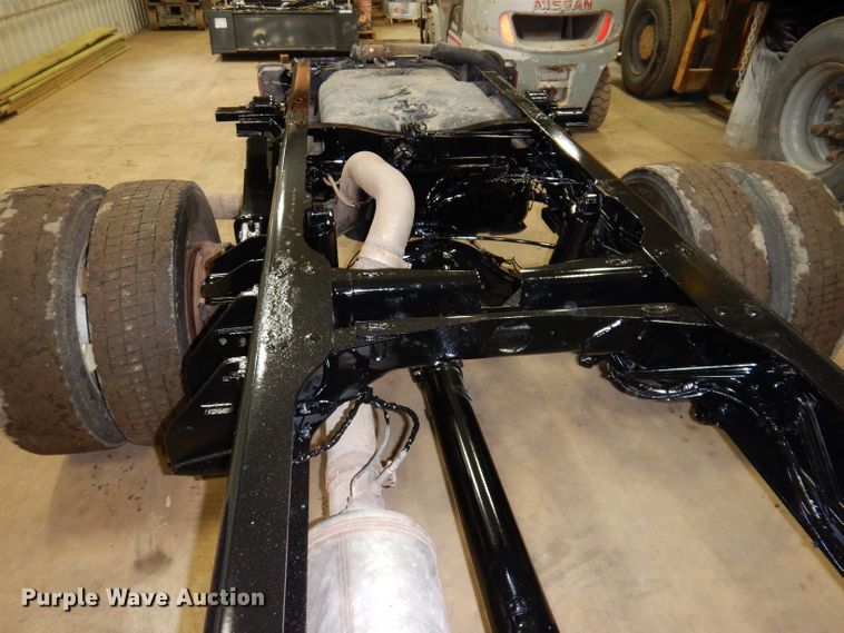 image for item JK9543 2015 Dodge Ram 5500HD  Crew Cab truck cab and chassis