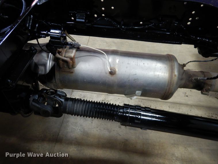 image for item JK9543 2015 Dodge Ram 5500HD  Crew Cab truck cab and chassis