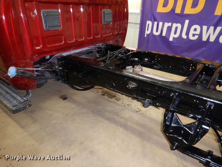 image for item JK9543 2015 Dodge Ram 5500HD  Crew Cab truck cab and chassis