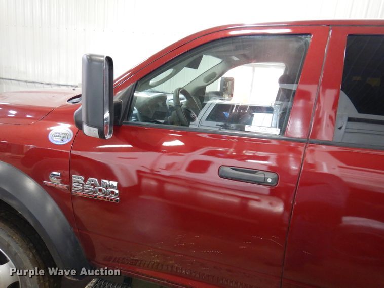 image for item JK9543 2015 Dodge Ram 5500HD  Crew Cab truck cab and chassis