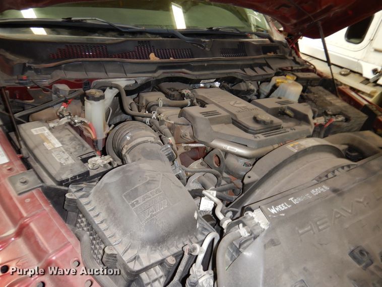 image for item JK9543 2015 Dodge Ram 5500HD  Crew Cab truck cab and chassis