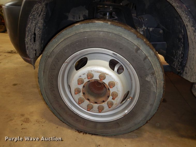 image for item JK9543 2015 Dodge Ram 5500HD  Crew Cab truck cab and chassis