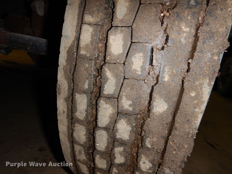 image for item JK9543 2015 Dodge Ram 5500HD  Crew Cab truck cab and chassis