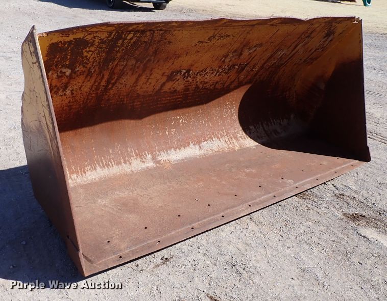 image for item JO9641 Loader bucket