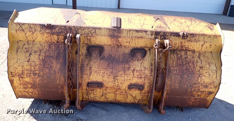 image for item JO9641 Loader bucket