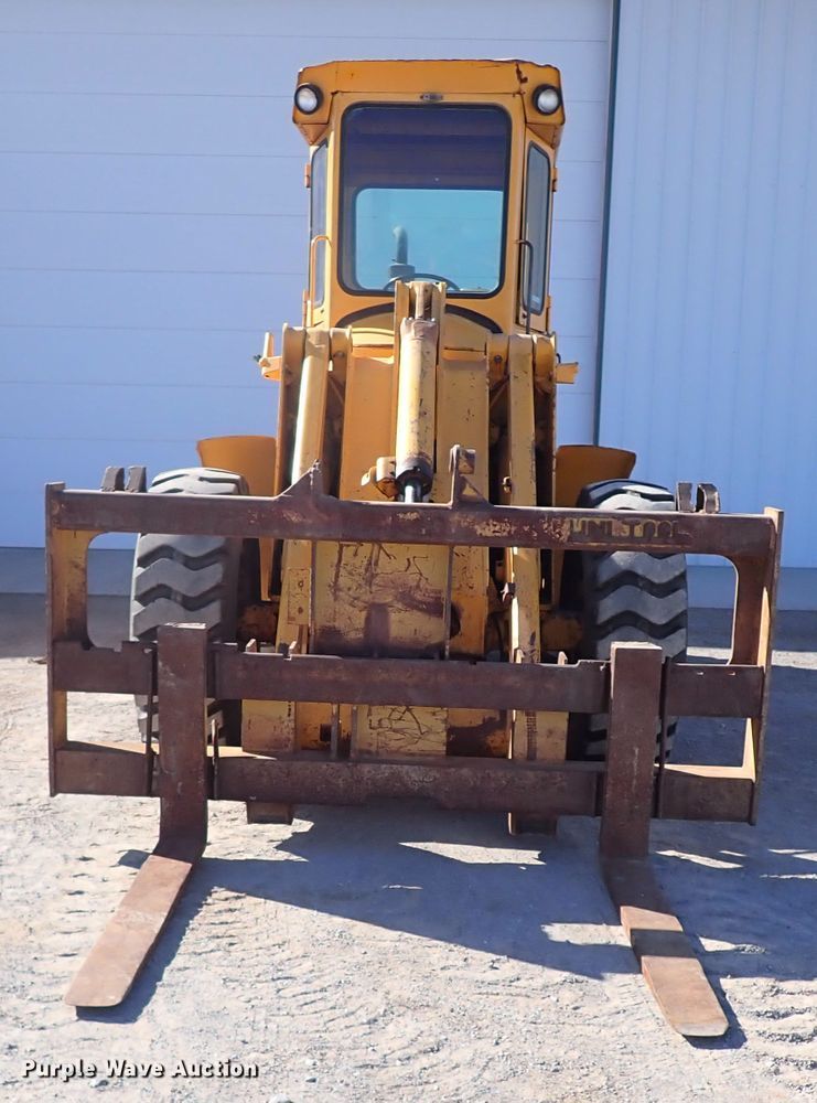 image for item JO9642 1980 John Deere 444  wheel loader