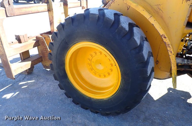 image for item JO9642 1980 John Deere 444  wheel loader