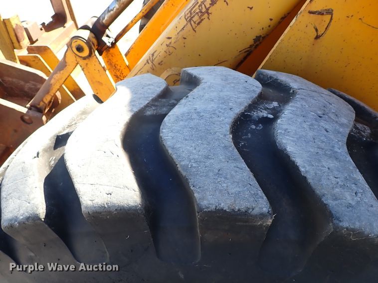 image for item JO9642 1980 John Deere 444  wheel loader