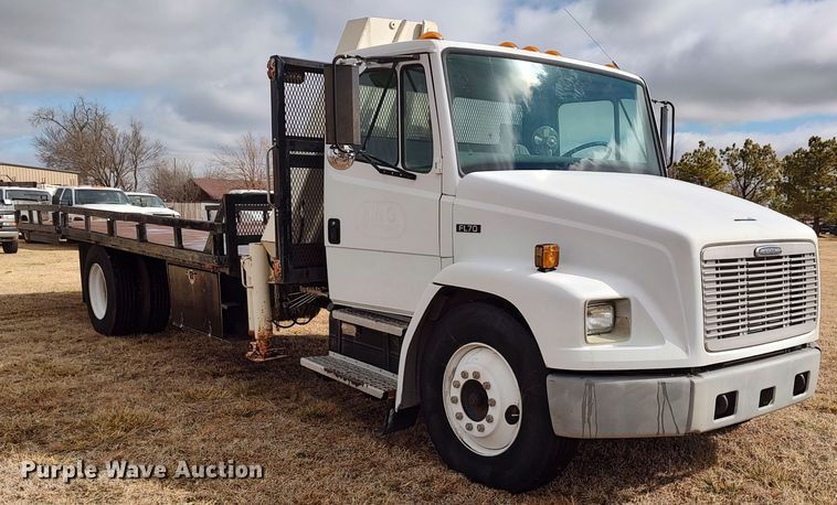 image for item JO9694 1995 Freightliner FL70  crane truck