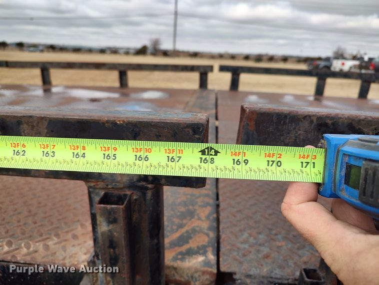 image for item JO9694 1995 Freightliner FL70  crane truck