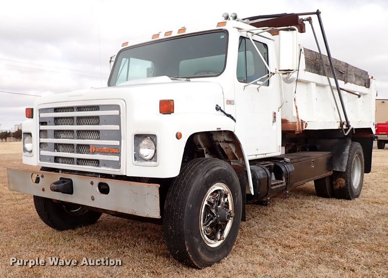 image for item JO9701 1987 International S1900  dump truck