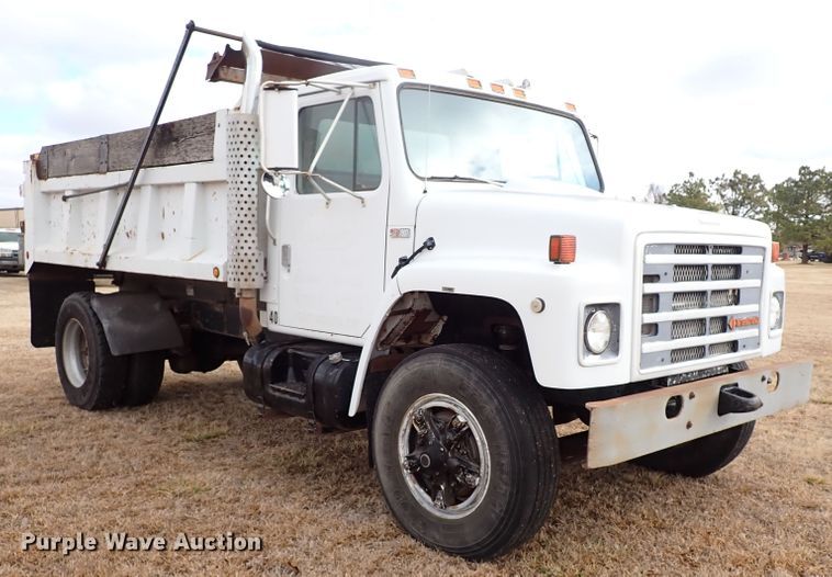image for item JO9701 1987 International S1900  dump truck