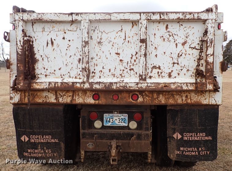 image for item JO9701 1987 International S1900  dump truck