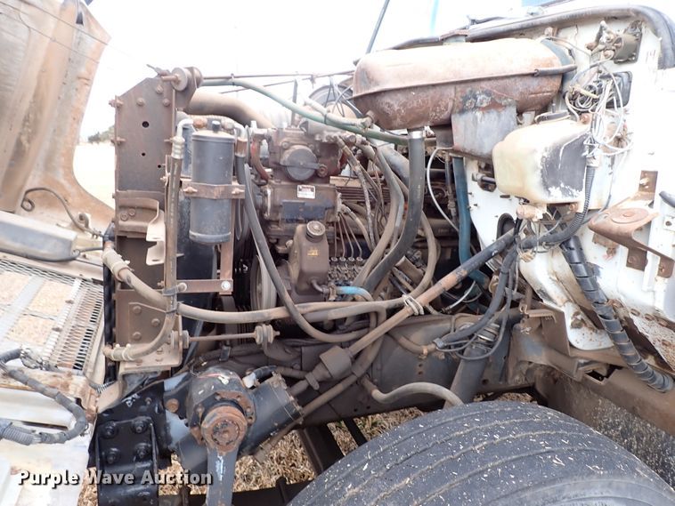 image for item JO9701 1987 International S1900  dump truck