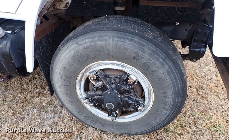 image for item JO9701 1987 International S1900  dump truck