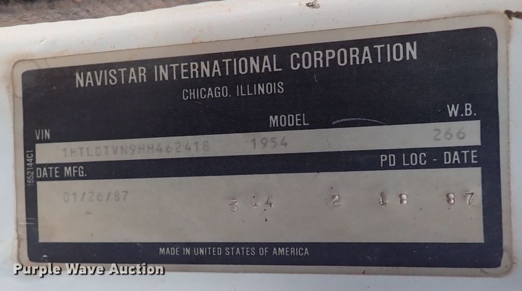 image for item JO9701 1987 International S1900  dump truck