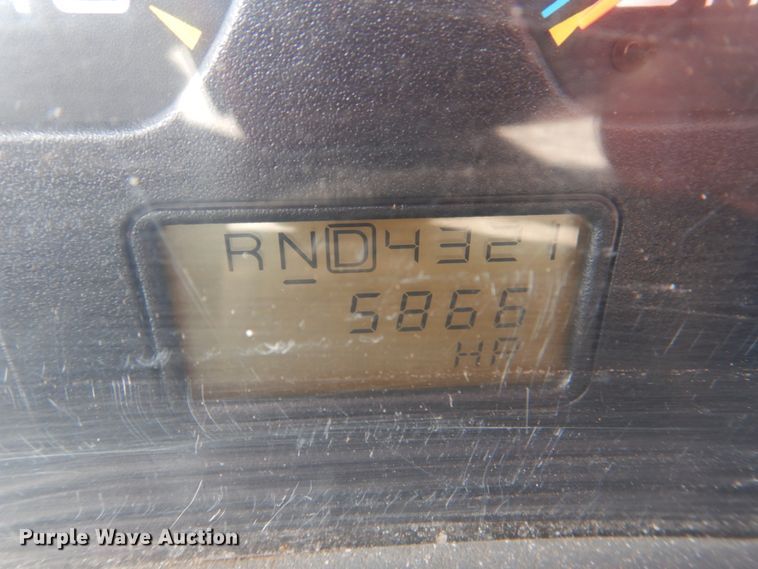 image for item JS9664 2005 International 7400  dump truck