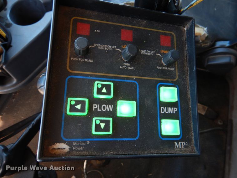 image for item JS9666 2009 International 7400  dump truck