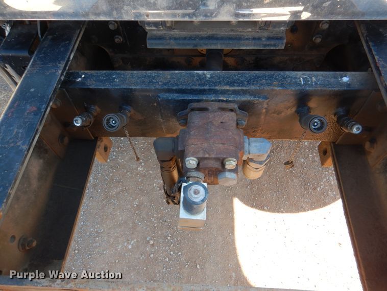 image for item JS9666 2009 International 7400  dump truck