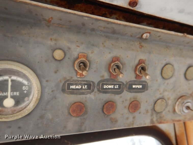 image for item JS9668 Flextrac Nodwell FN20  track carrier with bucket