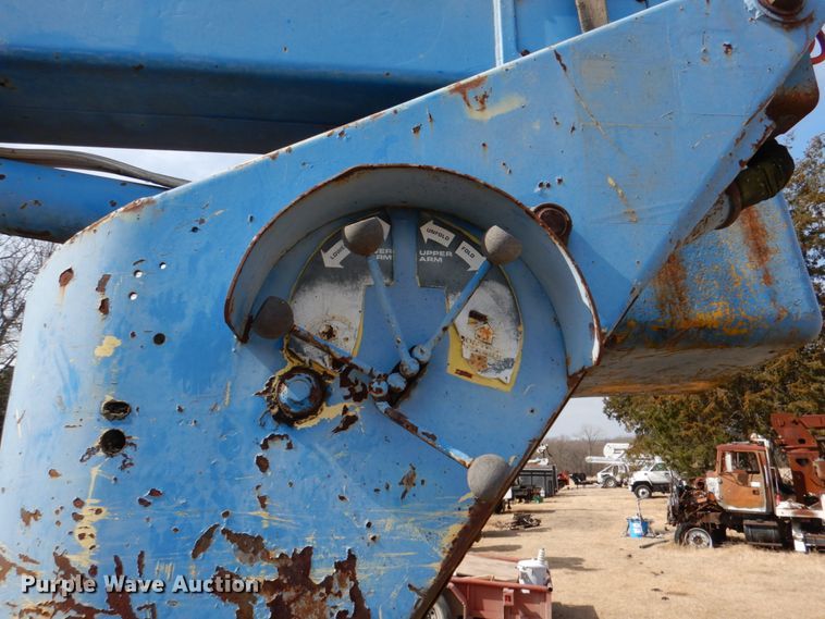 image for item JS9668 Flextrac Nodwell FN20  track carrier with bucket