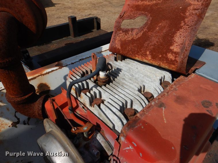 image for item JS9668 Flextrac Nodwell FN20  track carrier with bucket