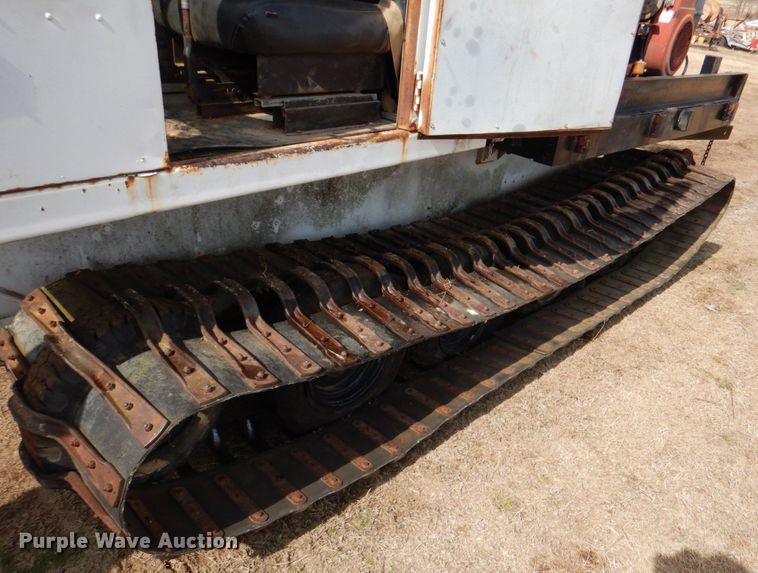 image for item JS9668 Flextrac Nodwell FN20  track carrier with bucket