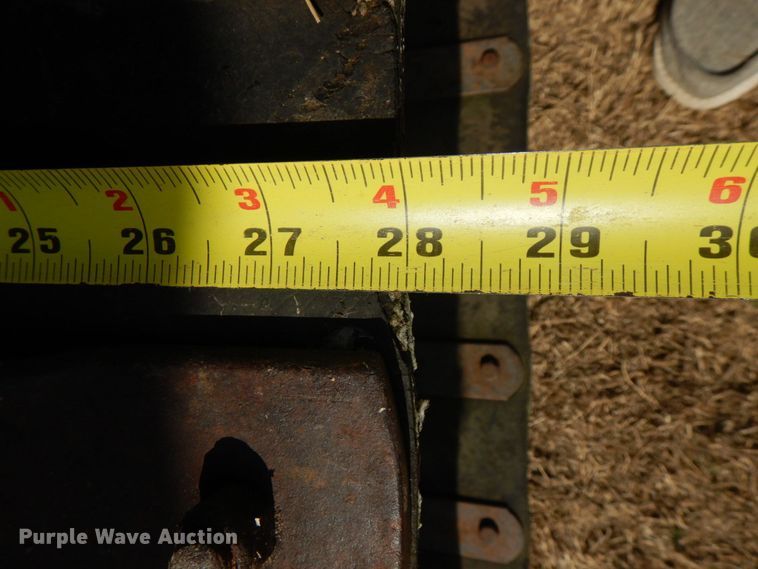 image for item JS9668 Flextrac Nodwell FN20  track carrier with bucket