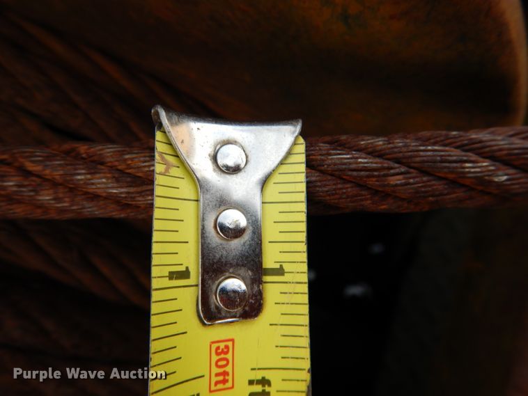 image for item JS9670 Bombardier MC74  track carrier with digger derrick