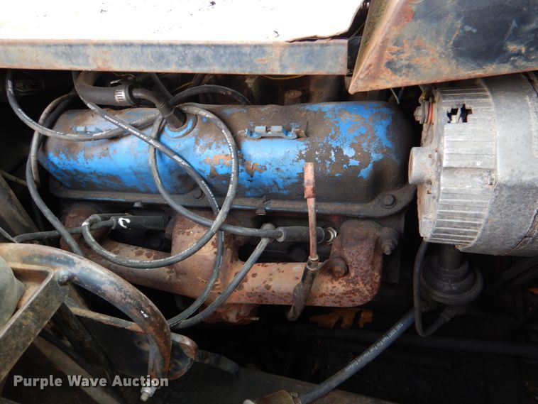 image for item JS9670 Bombardier MC74  track carrier with digger derrick