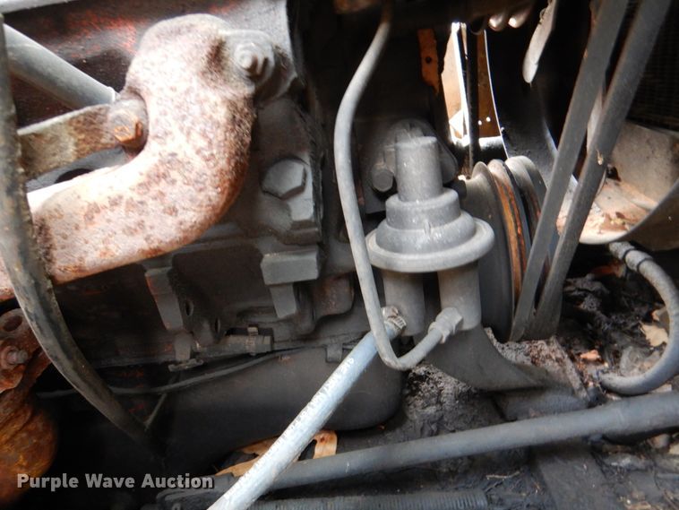 image for item JS9670 Bombardier MC74  track carrier with digger derrick