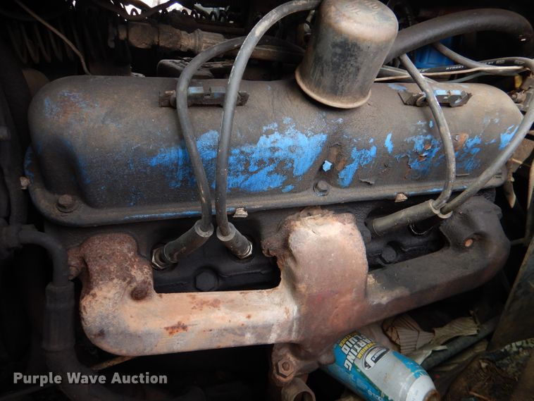 image for item JS9670 Bombardier MC74  track carrier with digger derrick