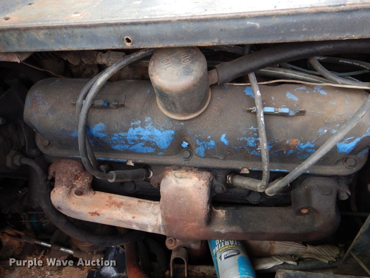 image for item JS9670 Bombardier MC74  track carrier with digger derrick