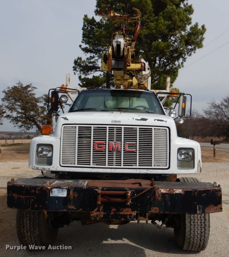 image for item JS9674 1994 GMC TopKick C6500  digger derrick truck