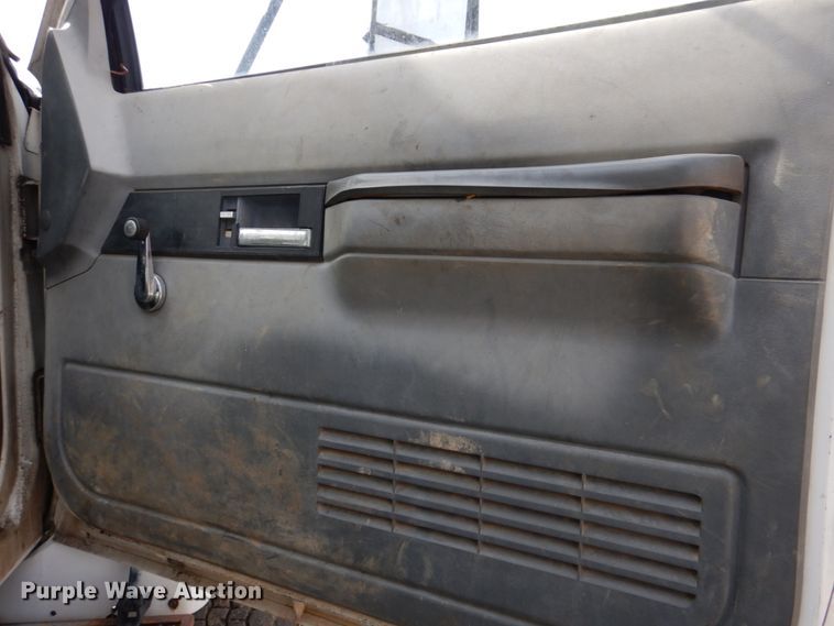 image for item JS9674 1994 GMC TopKick C6500  digger derrick truck