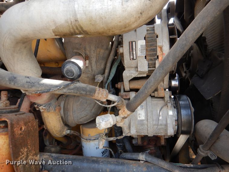 image for item JS9674 1994 GMC TopKick C6500  digger derrick truck