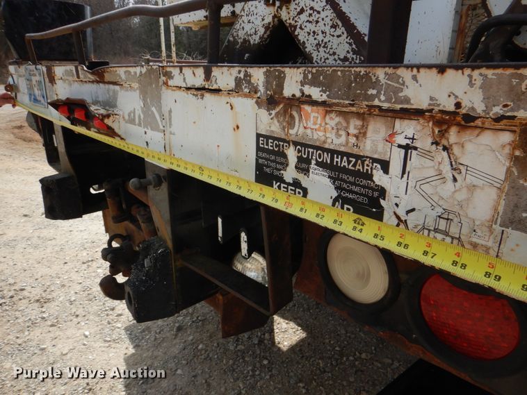 image for item JS9674 1994 GMC TopKick C6500  digger derrick truck